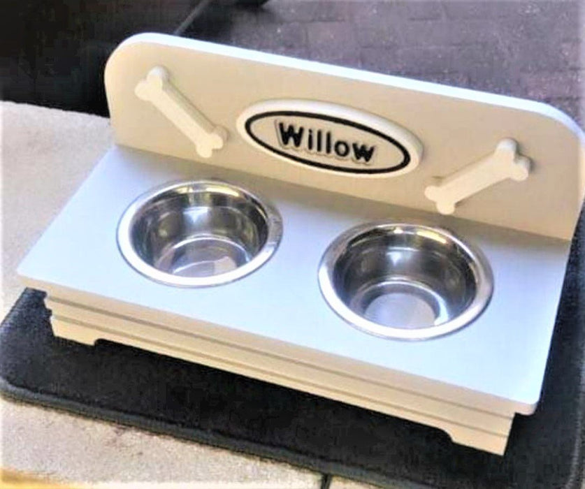 DOG FEEDER TWO BOWL SMALL TILLY DESIGN PAWFECTLY UNIQUE Personalised Made in Britain 9 Customisable Colours